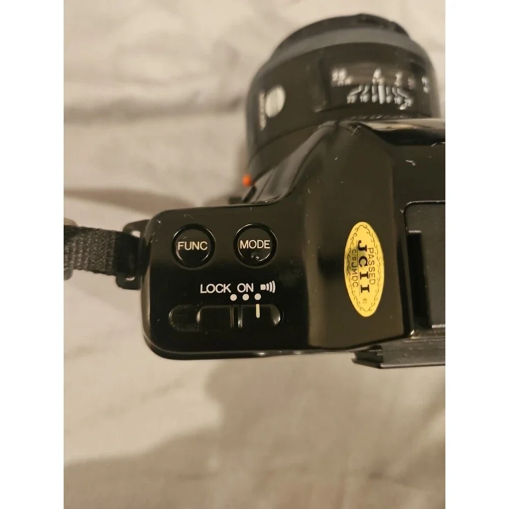 Vintage Minolta Maxxum 7000i Camera w/ Flash - Zoom Lens - Case - Accessories